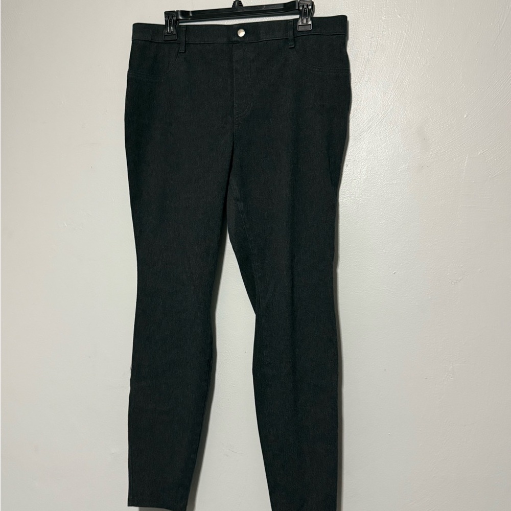 Time and Tru Women's Charcoal Jeggings